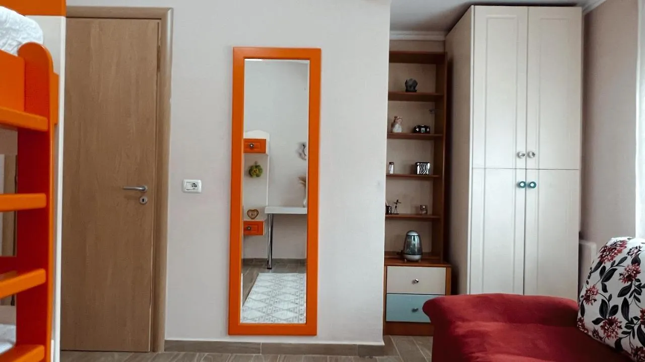 Summer Breeze Apartment G13, Lalzi Bay, Lura 1 ドゥラス アルバニア
